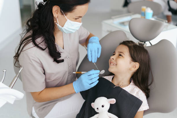 Best Weekend Emergency Dentist in Shippensburg University, PA